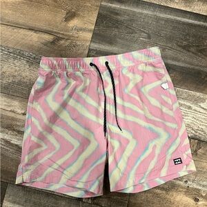 men’s shorts